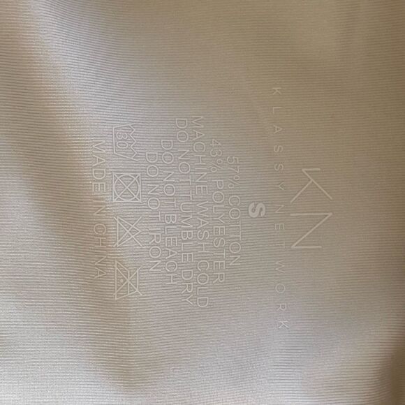 Klassy Network KN Cropped Sweatshirt Small • Beige Long Sleeve • Minimalist Athl - Picture 4 of 7